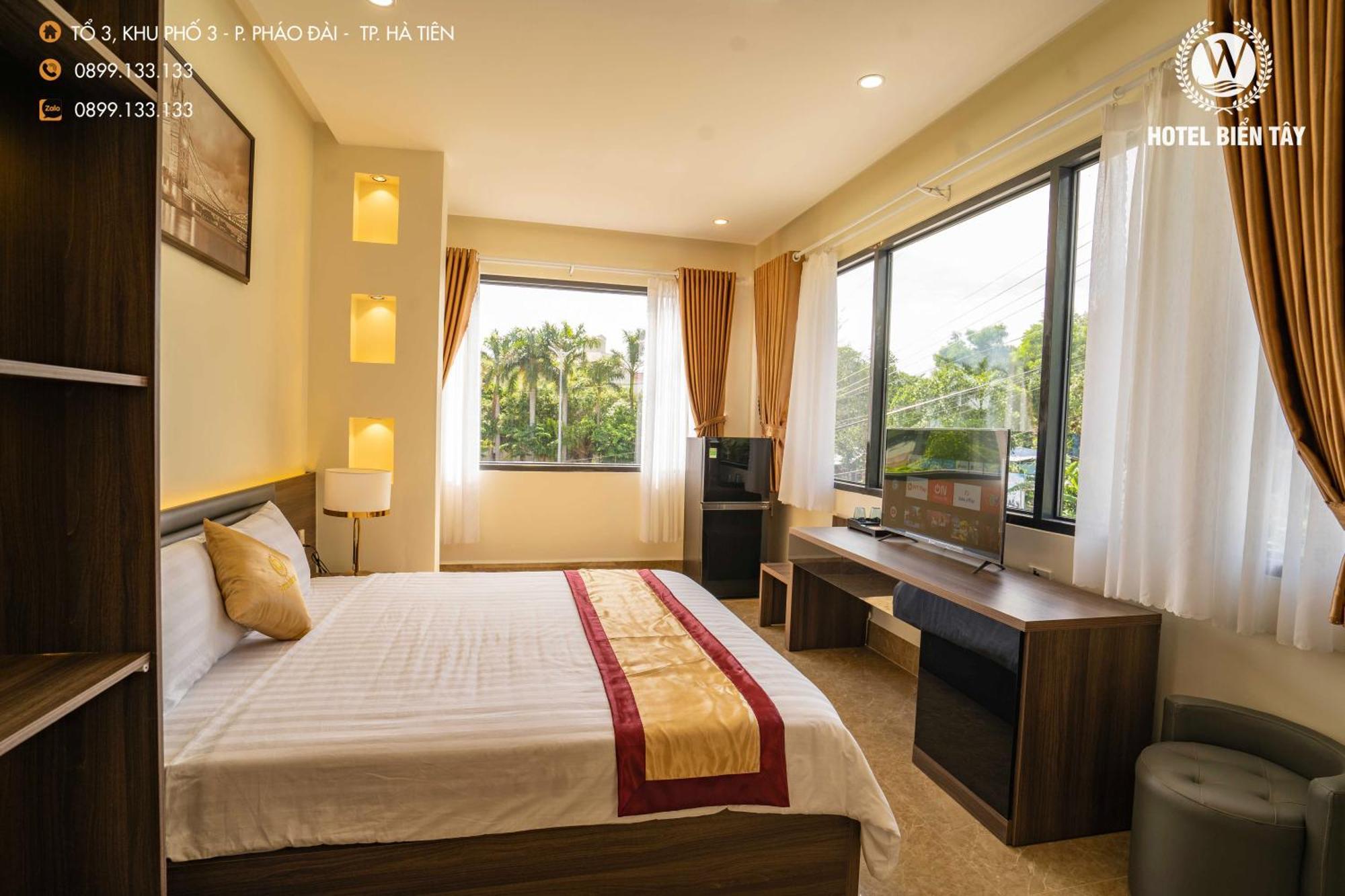 Khach San Bien Tay Hotel Ha Tien Exterior photo